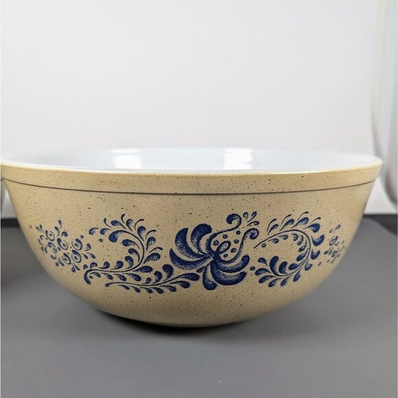 Vintage Pyrex 1976 Homestead Tan Speckled Blue Floral Nesting Bowls Set Of 4 - Picture 2 of 12